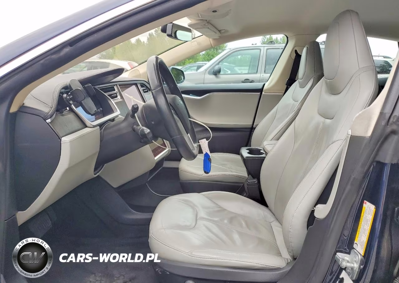 2013 Tesla Model S VIN:5YJSA1CG0DFP19616 - 7