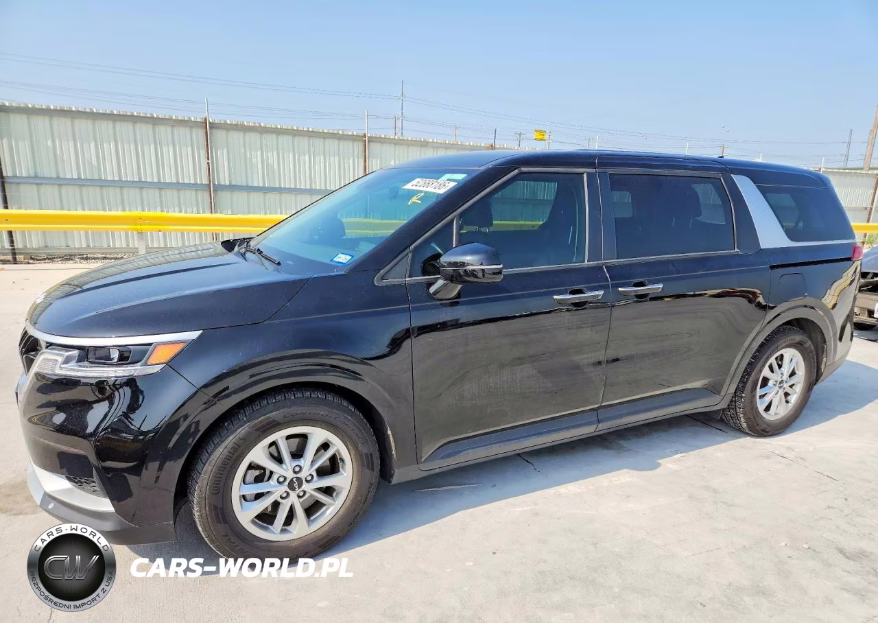 2022 Kia Carnival Lx