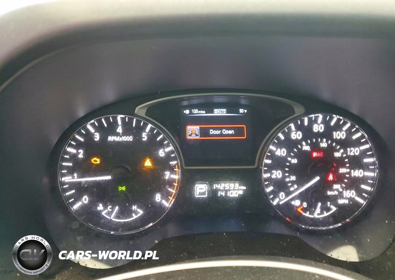 2013 Nissan Pathfinder S VIN:5N1AR2MM1DC608824 - 9