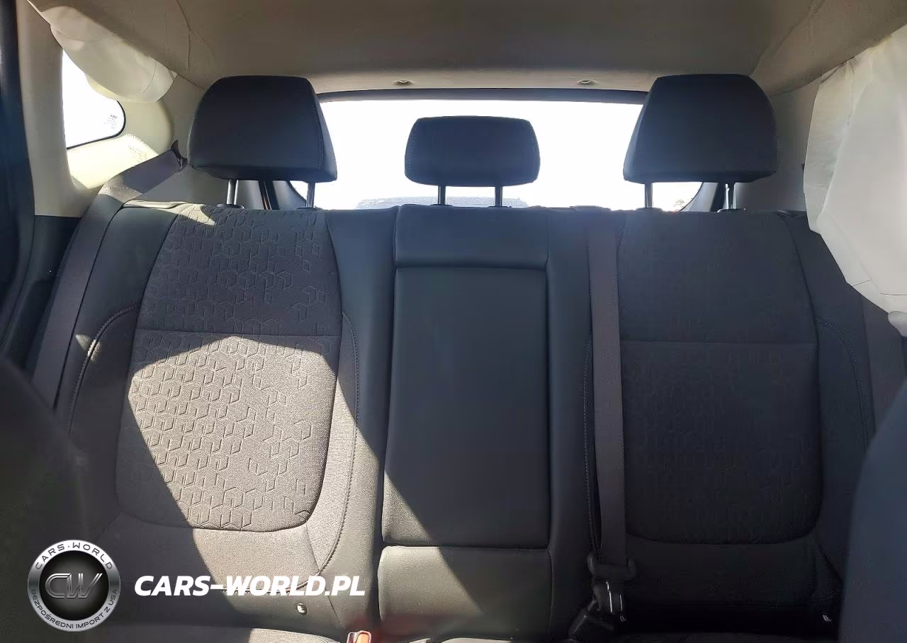 2024 Kia Seltos S VIN:KNDEU2AA8R7652768 - 10