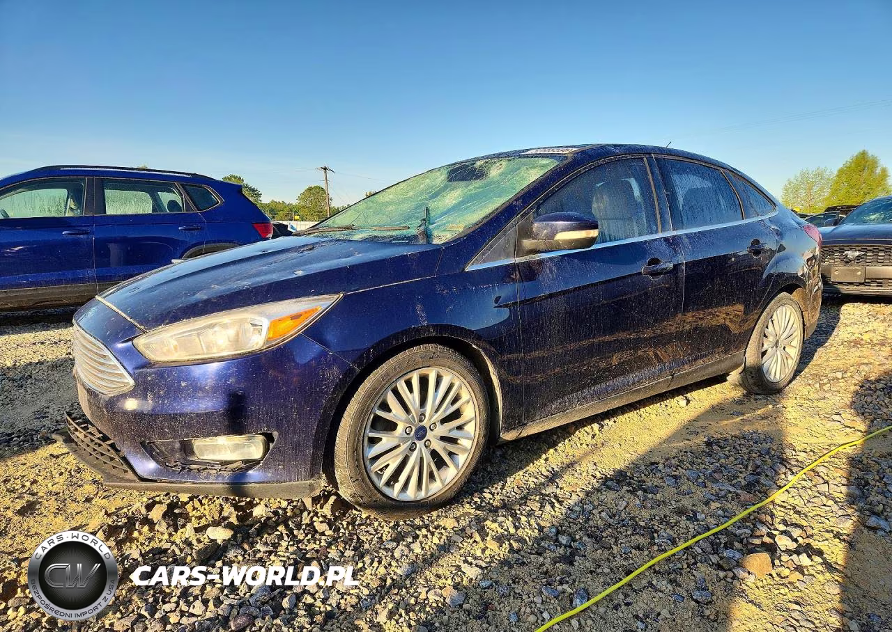 2017 Ford Focus Titanium – zdjęcie 1 z 12