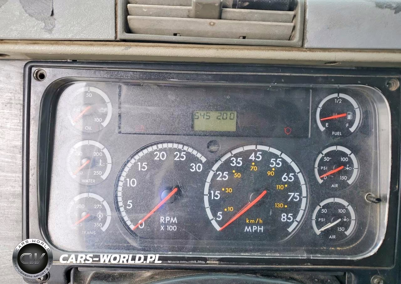 2007 Freightliner Columbia 120 Semi Truck VIN:1FUJA6CK47LW28114 - 8