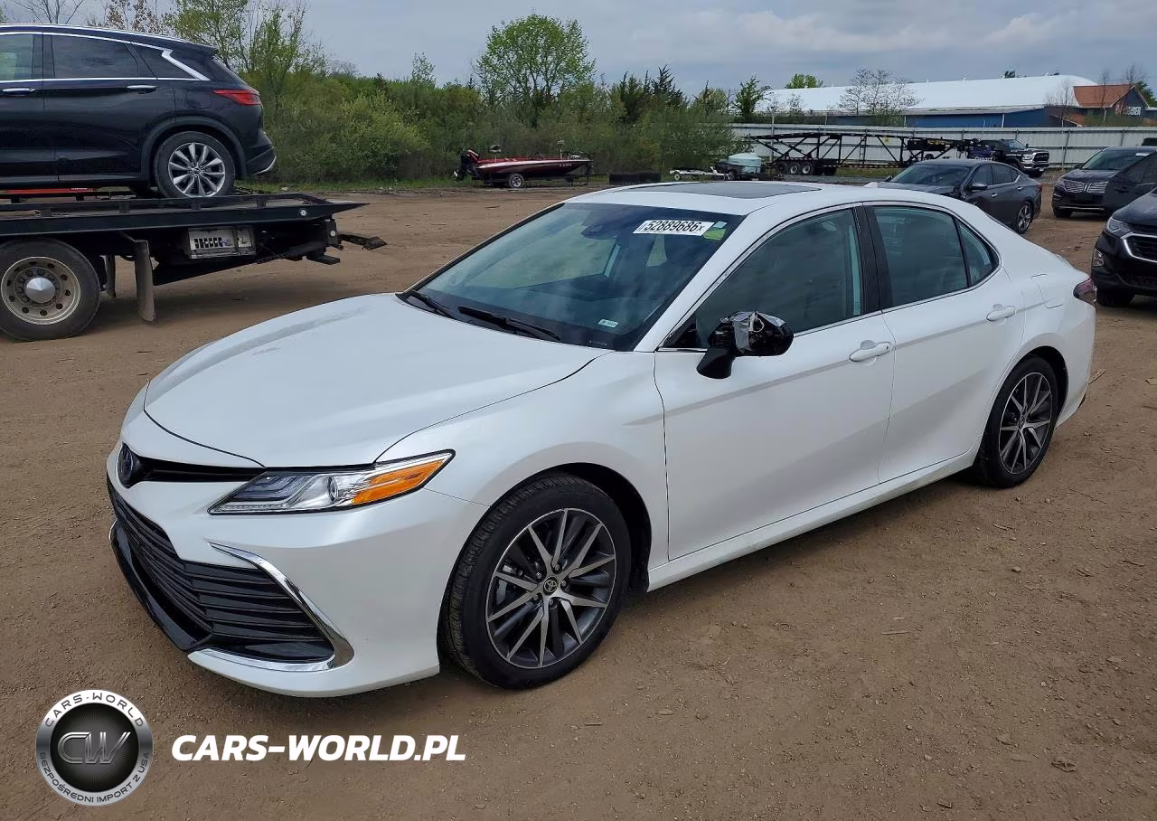 2024 Toyota Camry Xle – zdjęcie 1 z 12