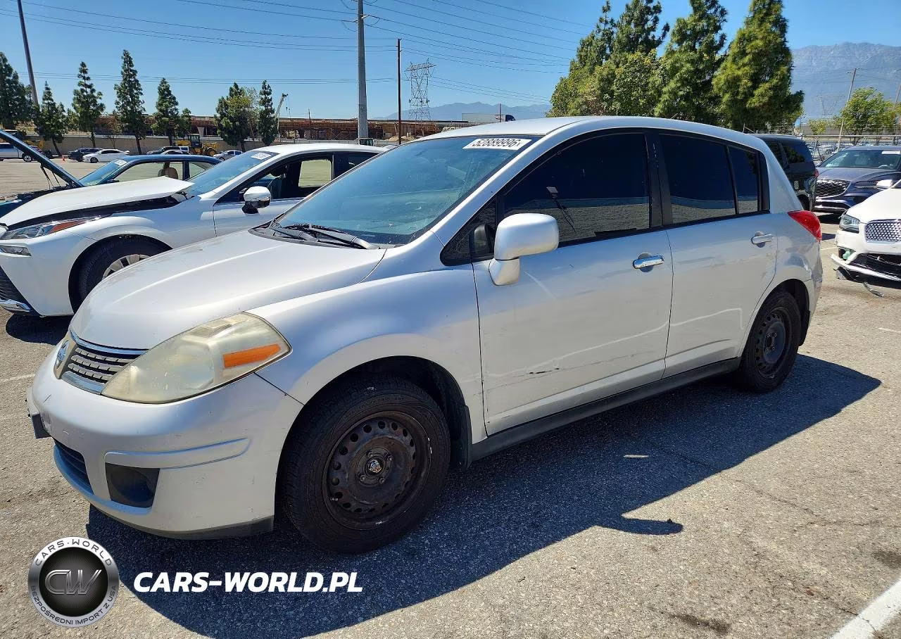 2009 Nissan Versa 1.8 S