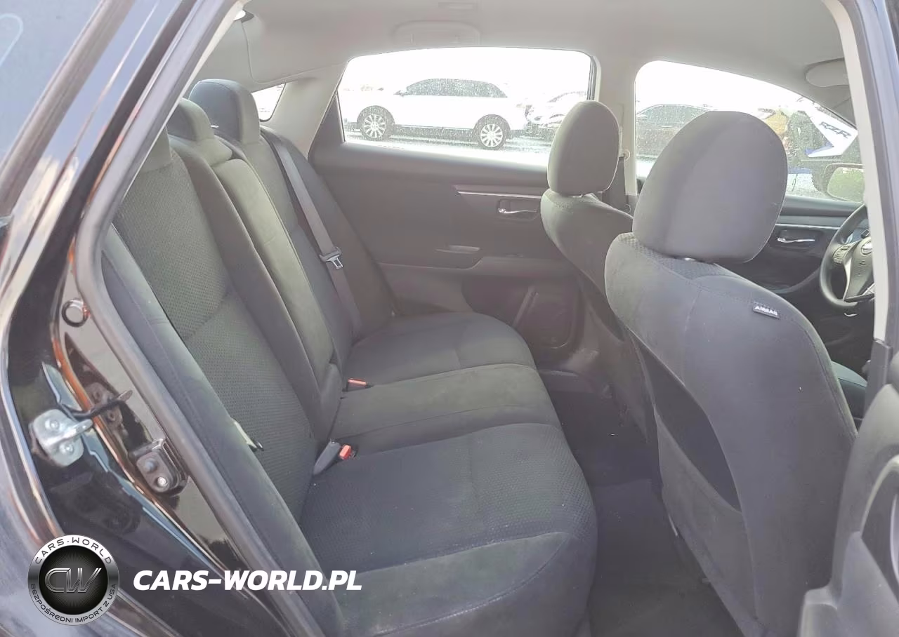 2015 Nissan Altima S VIN:1N4AL3AP4FN321825 - 10