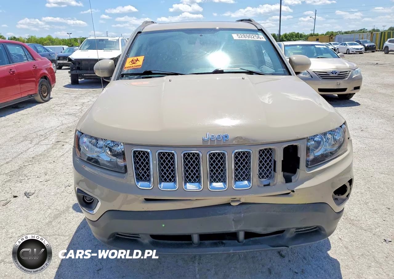 2016 Jeep Compass Latitude VIN:1C4NJCEA9GD785059 - 5