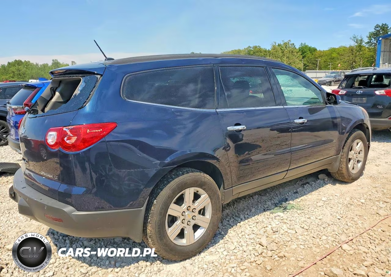 2011 Chevrolet Traverse Lt VIN:1GNKVJED1BJ323215 - 3