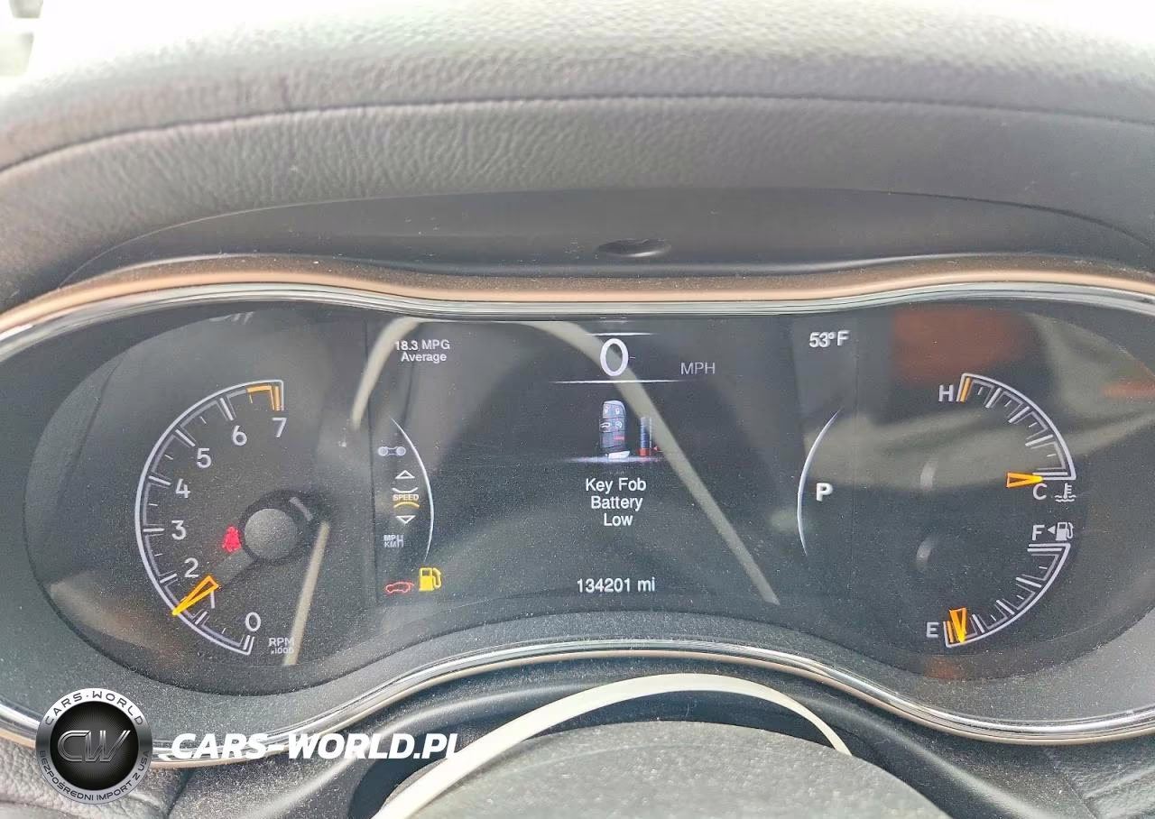 2015 Jeep Grand Cherokee Summit VIN:1C4RJFJG9FC855208 - 9