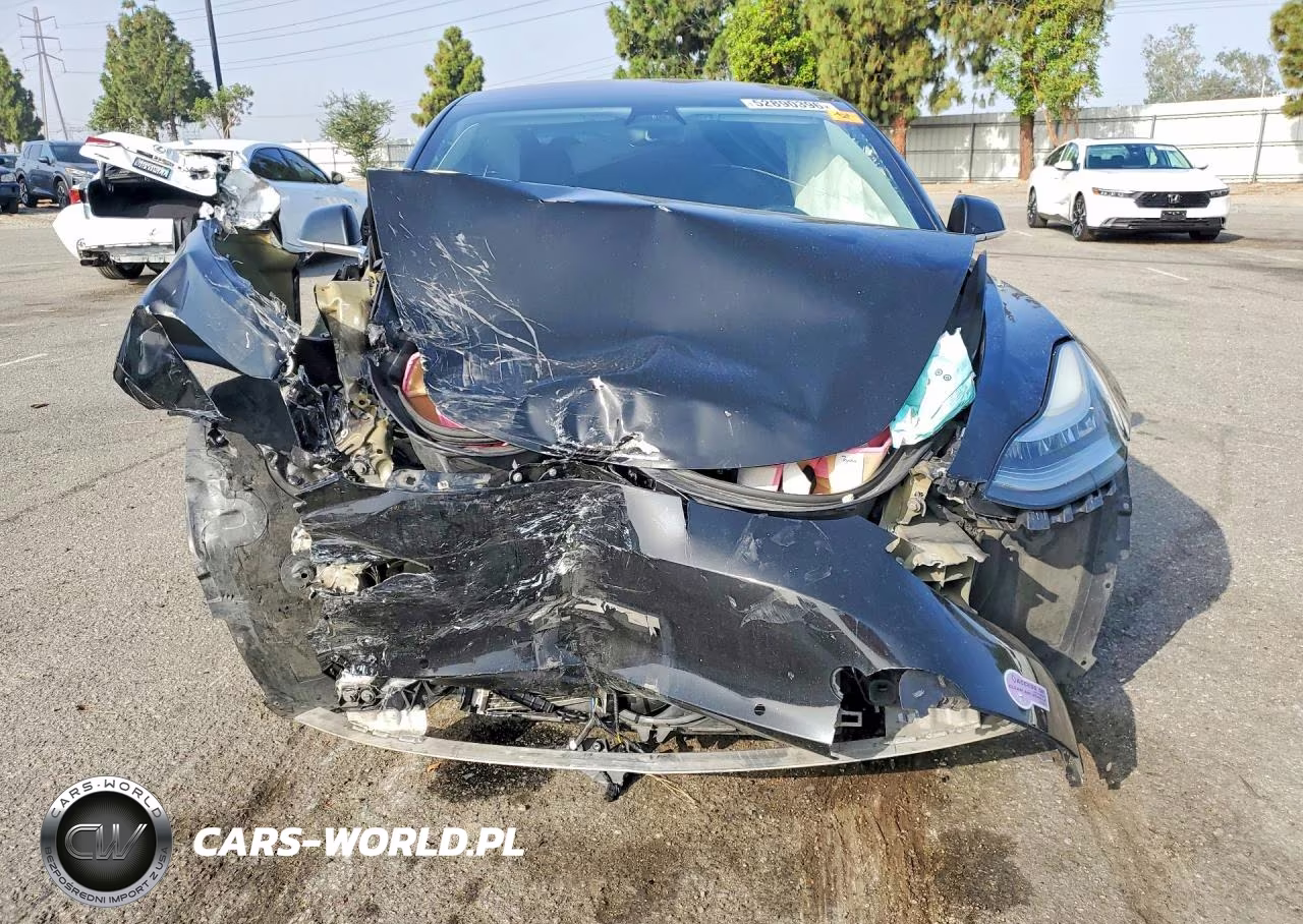 2018 Tesla Model 3 VIN:5YJ3E1EA0JF149310 - 5