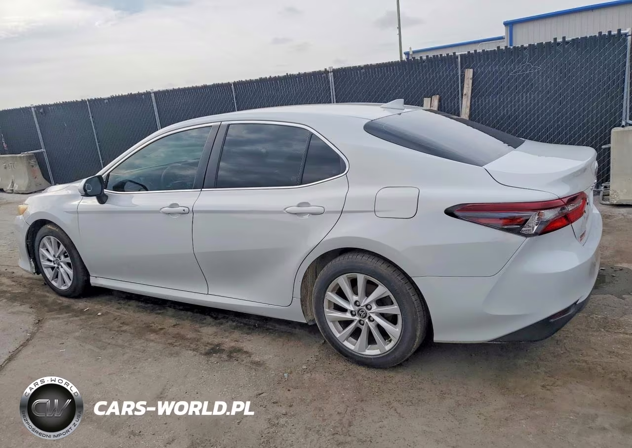 2023 Toyota Camry Le VIN:4T1C11AK5PU091328 - 2