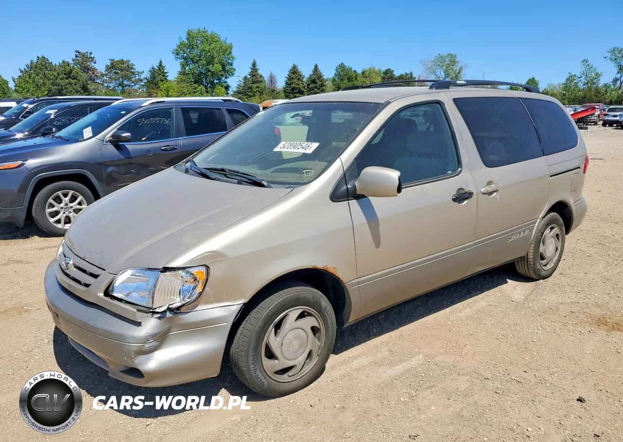 2003 Toyota Sienna Le