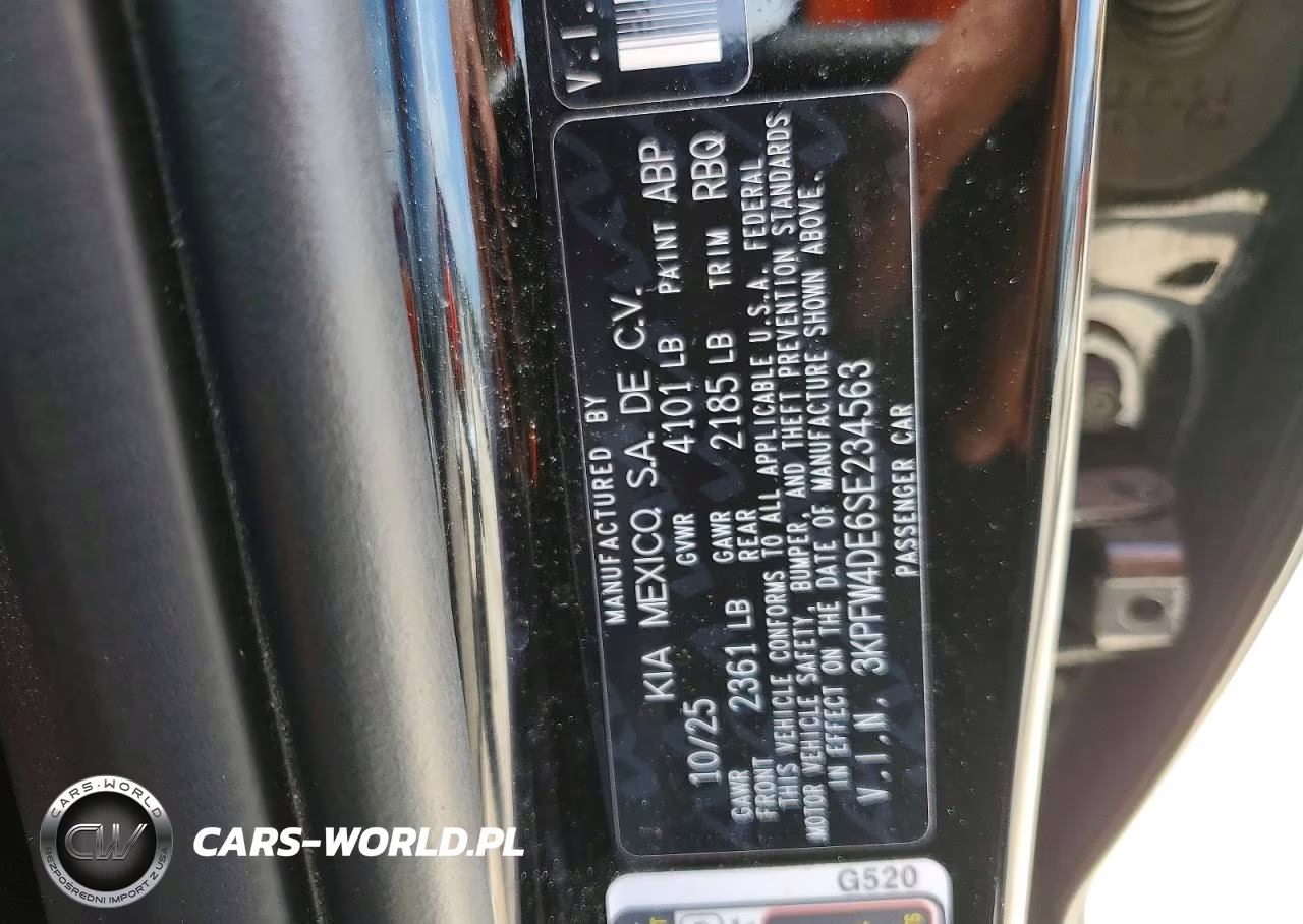 2025 Kia K4 Gt Line VIN:3KPFW4DE6SE234563 - 12