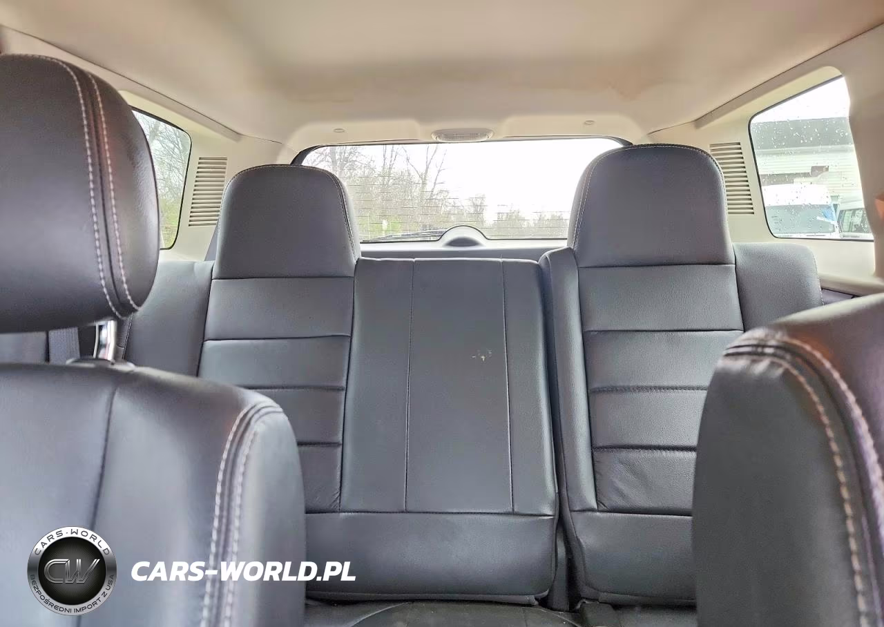 2015 Jeep Patriot Latitude VIN:1C4NJRFB7FD176125 - 10