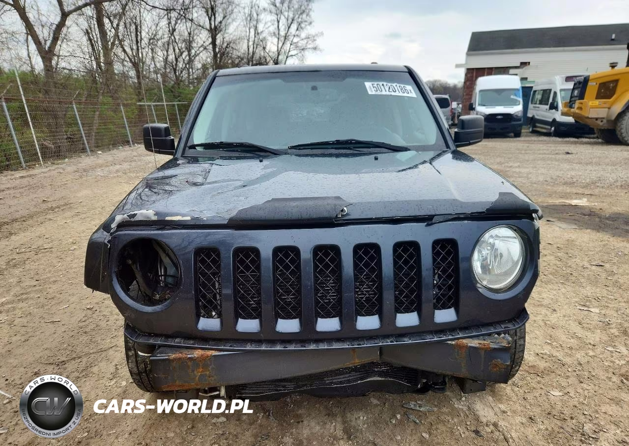 2015 Jeep Patriot Latitude VIN:1C4NJRFB7FD176125 - 5