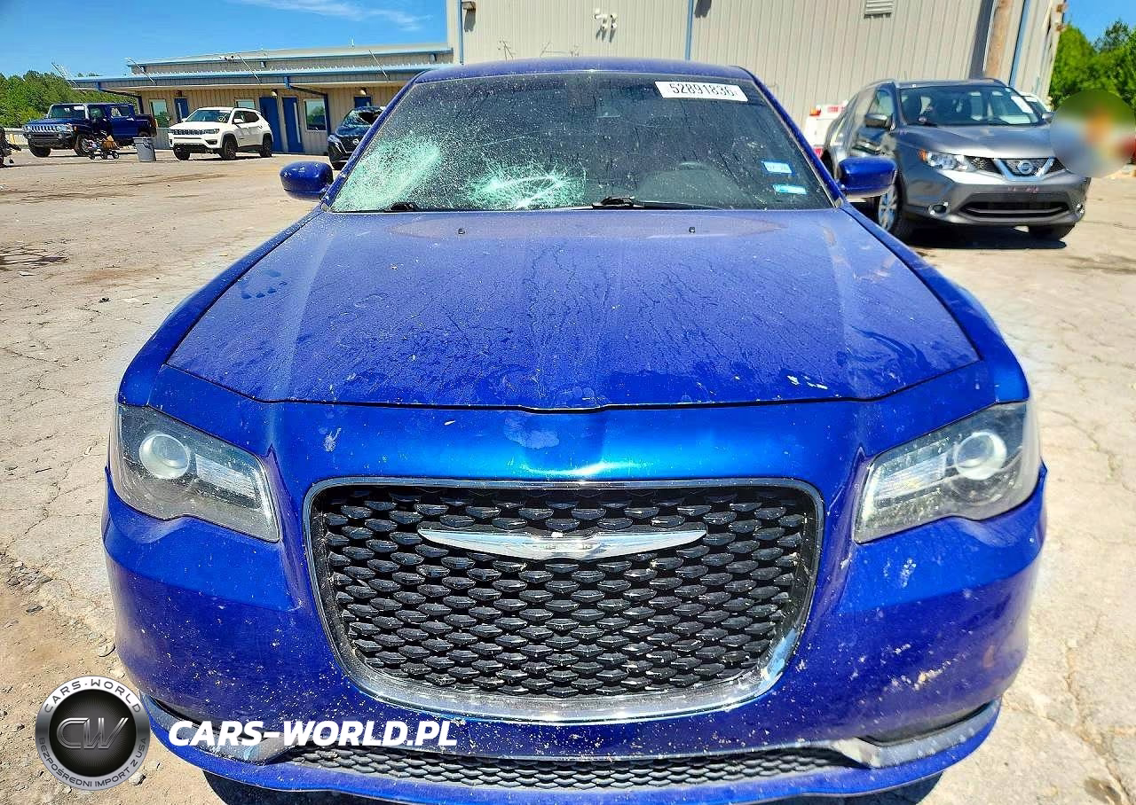 2019 Chrysler 300 S VIN:2C3CCABG3KH515419 - 5