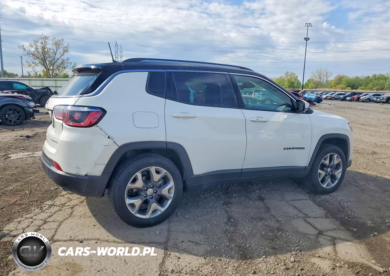 2019 Jeep Compass Limited VIN:3C4NJDCB4KT806467 - 3