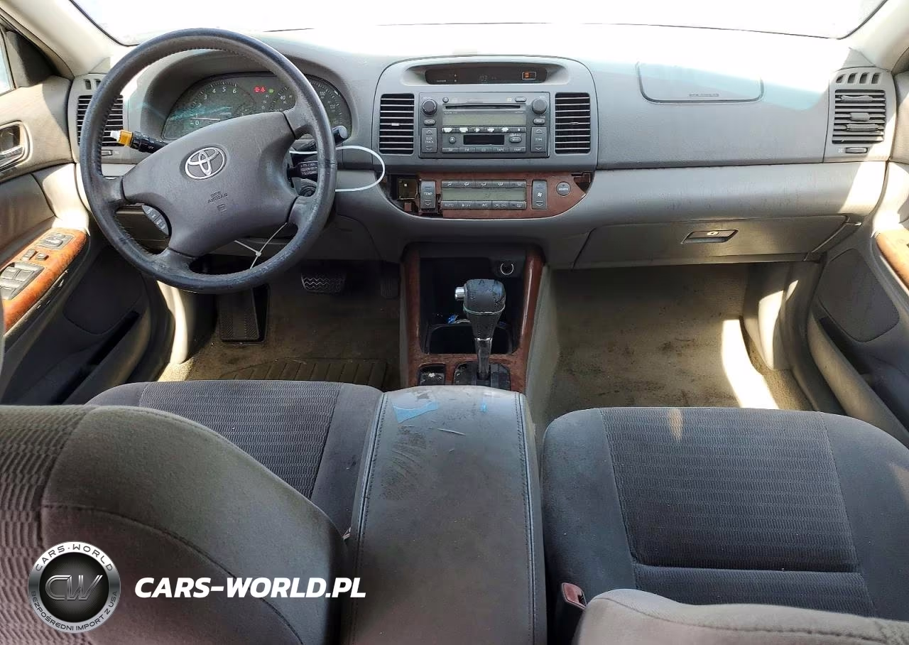 2004 Toyota Camry Xle V6 VIN:JTDBF32K140152981 - 8