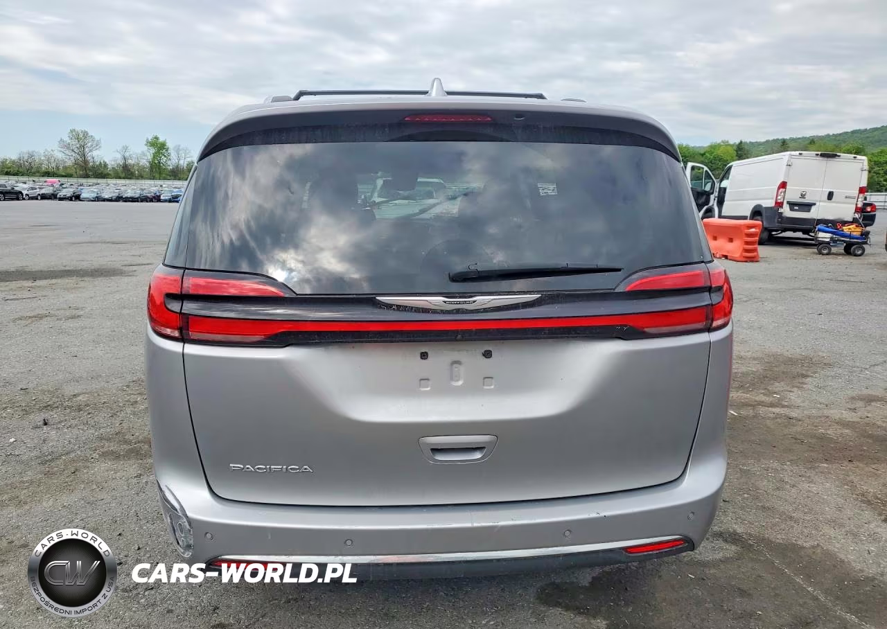 2021 Chrysler Pacifica Touring L VIN:2C4RC1BG1MR527829 - 6