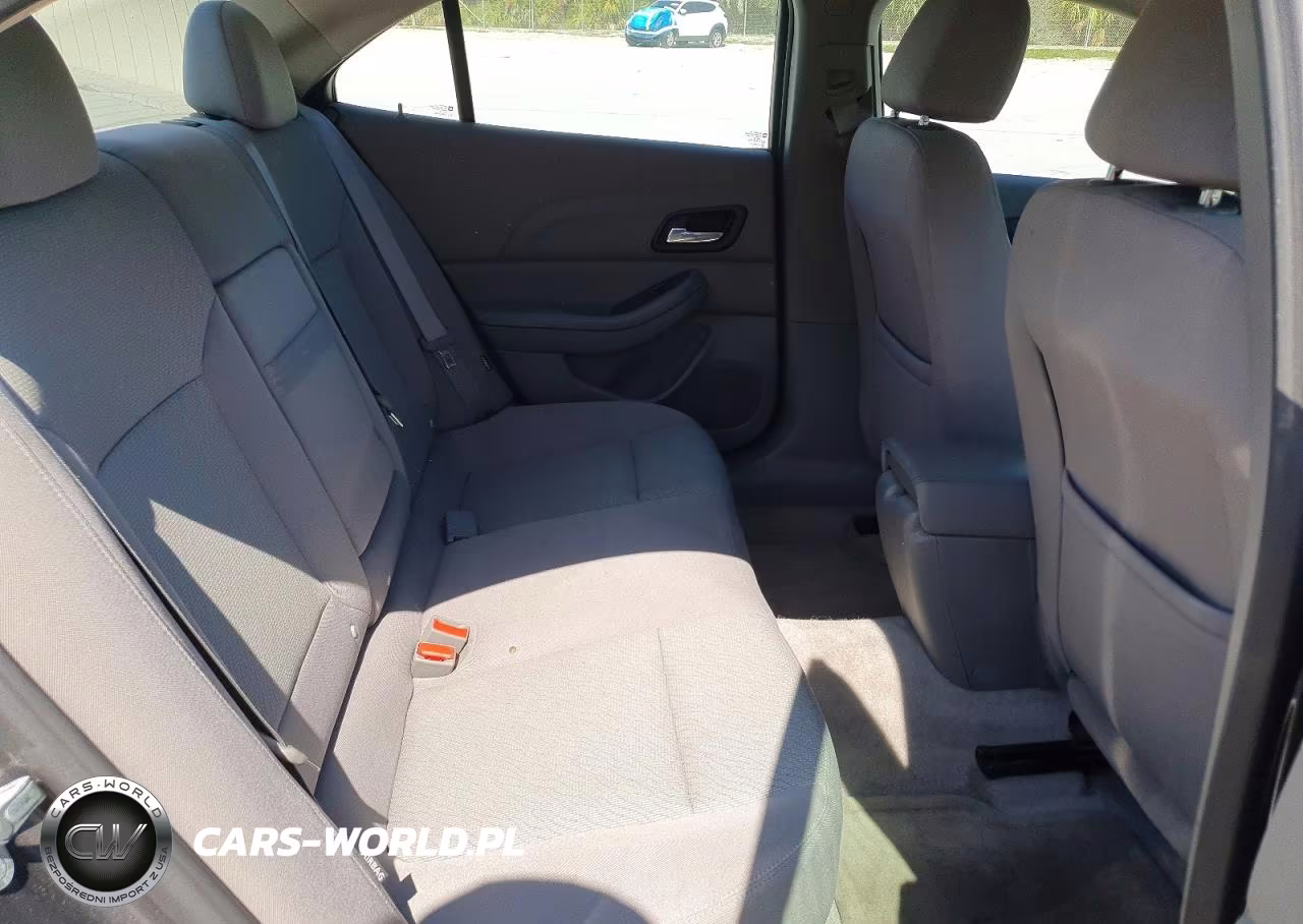 2013 Chevrolet Malibu Ls VIN:1G11B5SA9DF236689 - 10