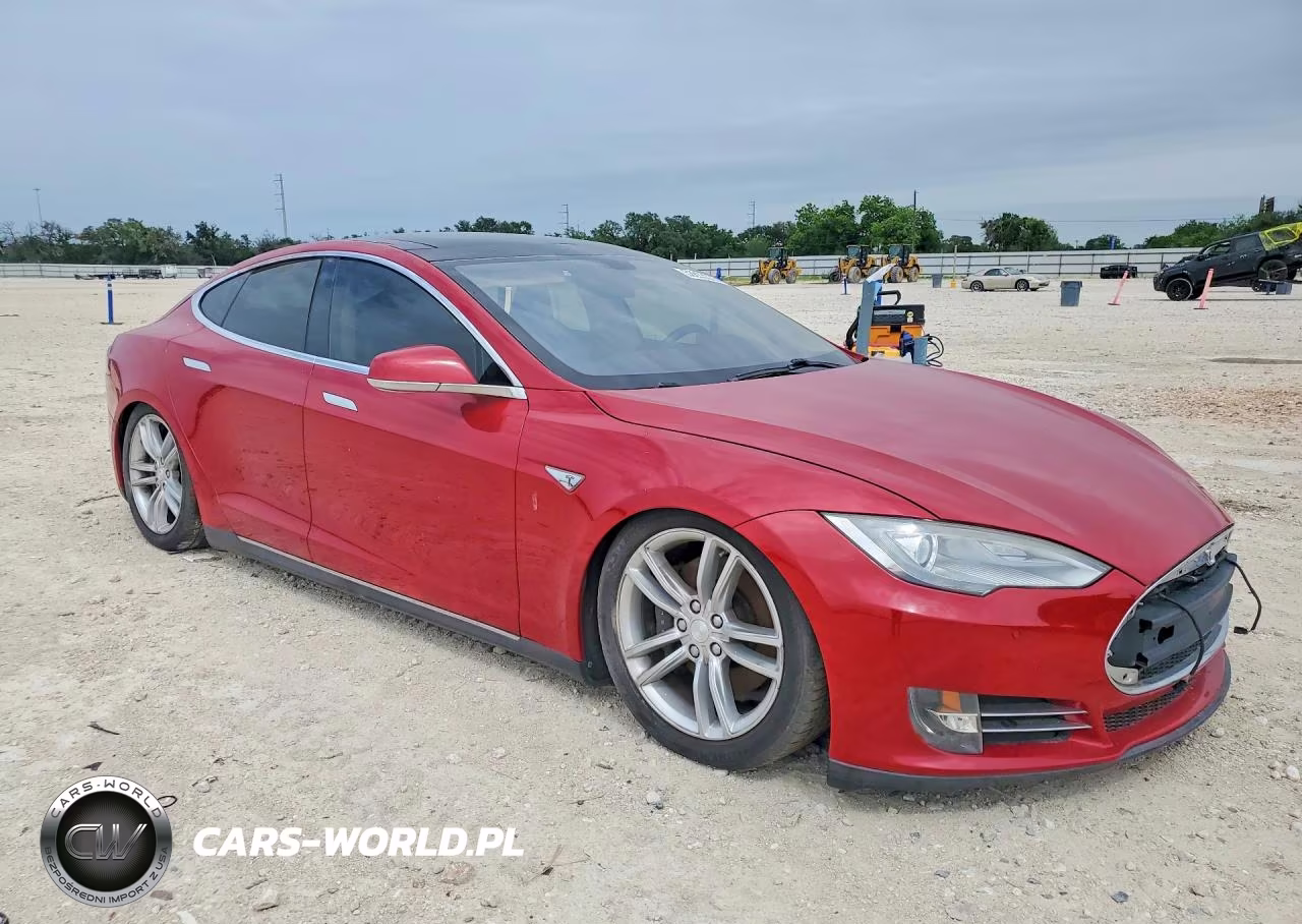 2013 Tesla Model S VIN:5YJSA1BG5DFP11450 - 4