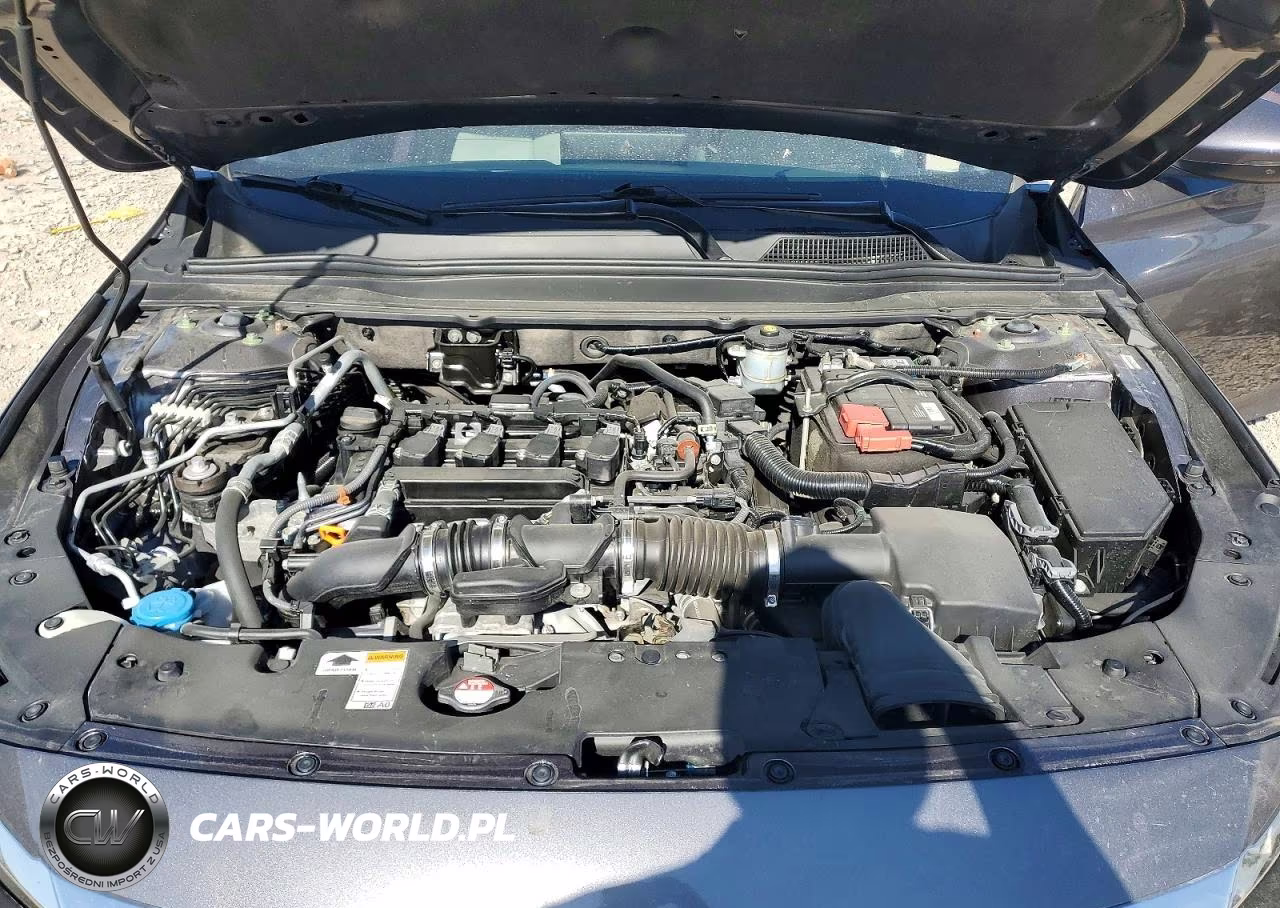 2018 Honda Accord Touring VIN:1HGCV1F98JA100239 - 11