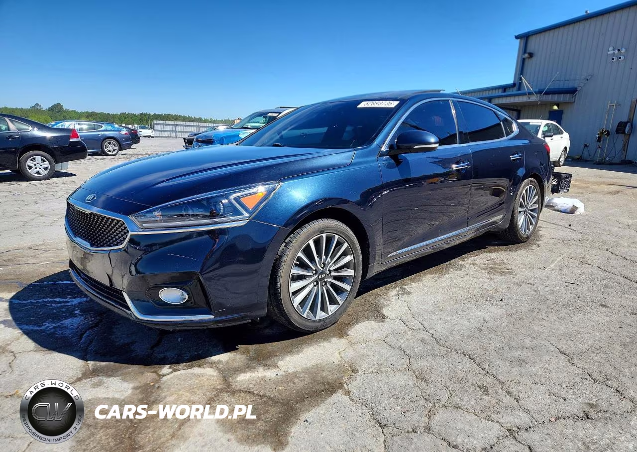 2018 Kia Cadenza Premium