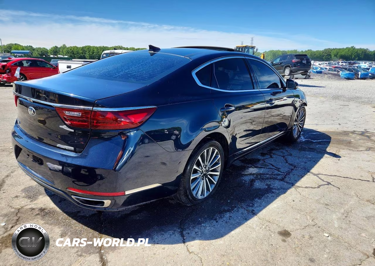 2018 Kia Cadenza Premium VIN:KNALC4J13J5114269 - 3
