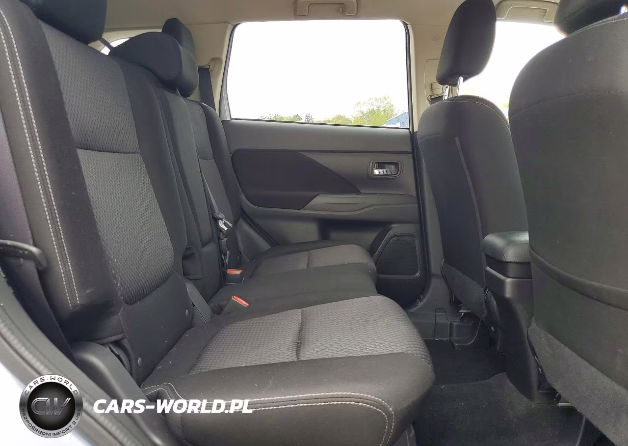 2016 Mitsubishi Outlander Se VIN:JA4AZ3A35GZ063857 - 11