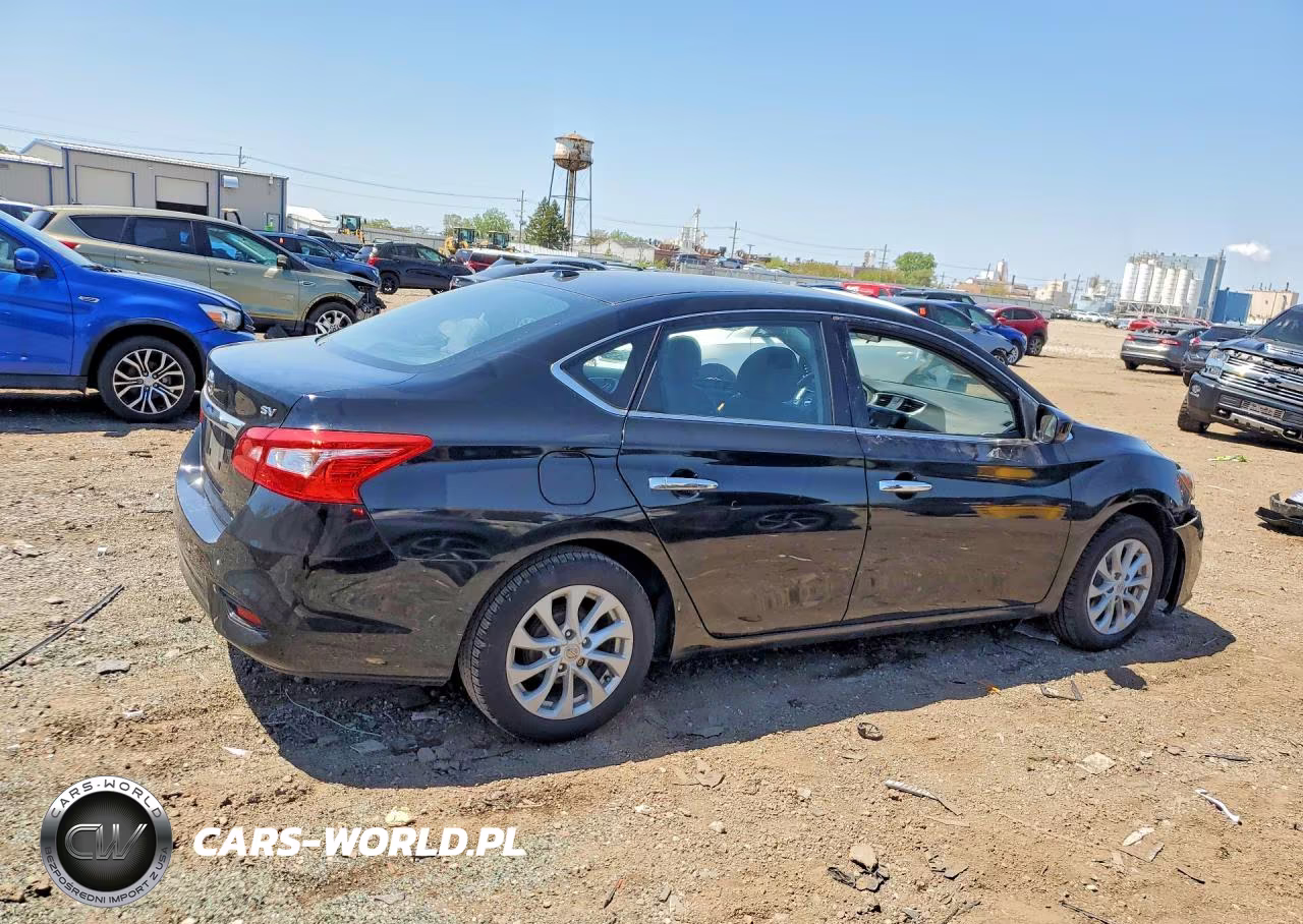 2018 Nissan Sentra VIN:3N1AB7AP0JY305124 - 3