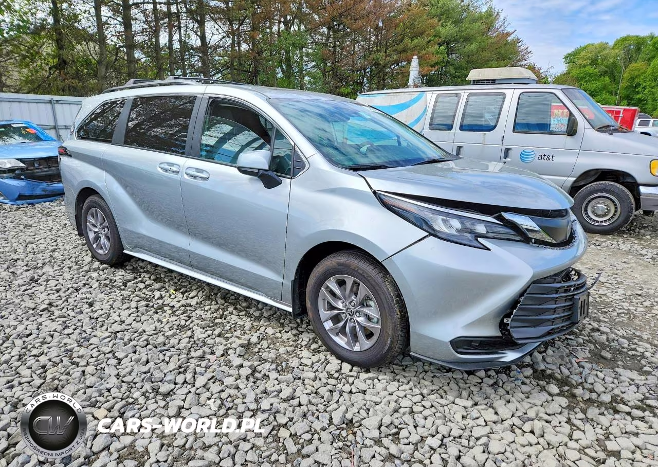 2025 Toyota Sienna Le VIN:5TDBRKECXSS268339 - 4