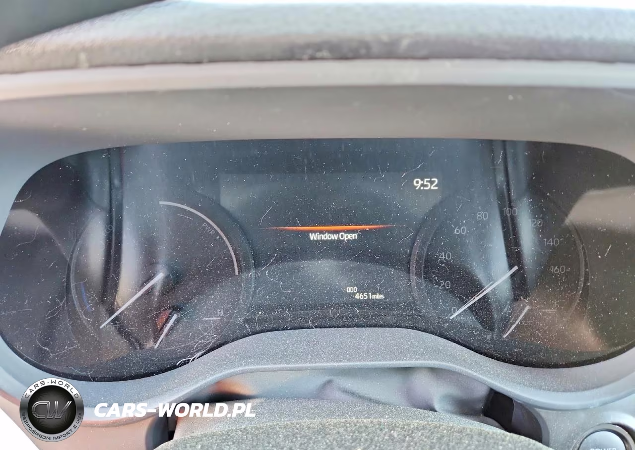 2025 Toyota Sienna Le VIN:5TDBRKECXSS268339 - 9