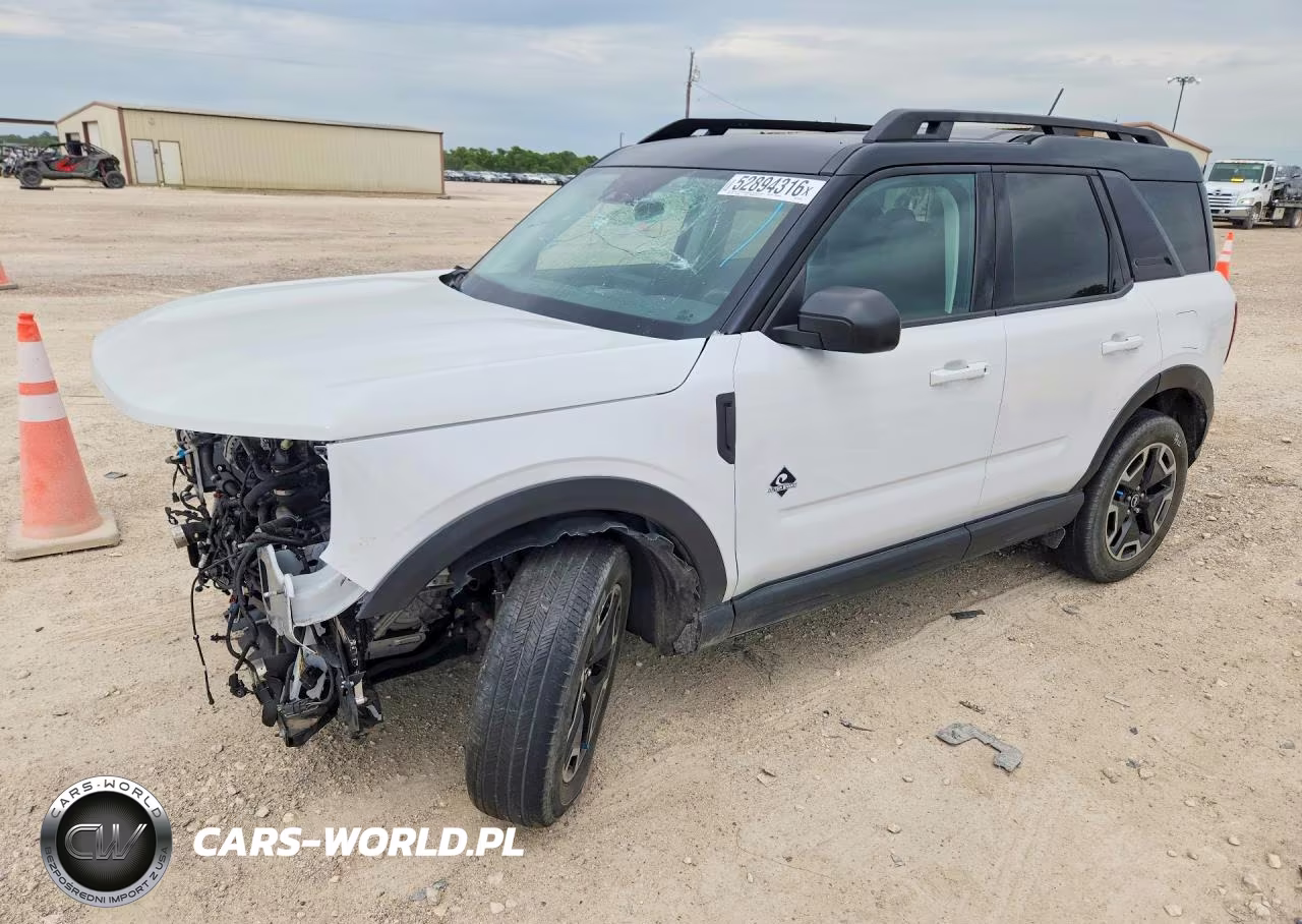 2023 Ford Bronco Sport Outer Banks – zdjęcie 1 z 14