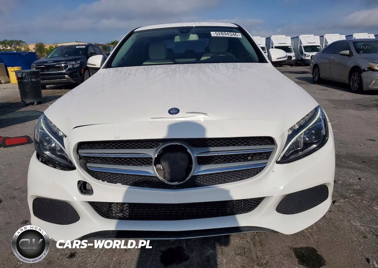 2015 Mercedes-Benz C 300 4Matic VIN:55SWF4KB1FU013881 - 5