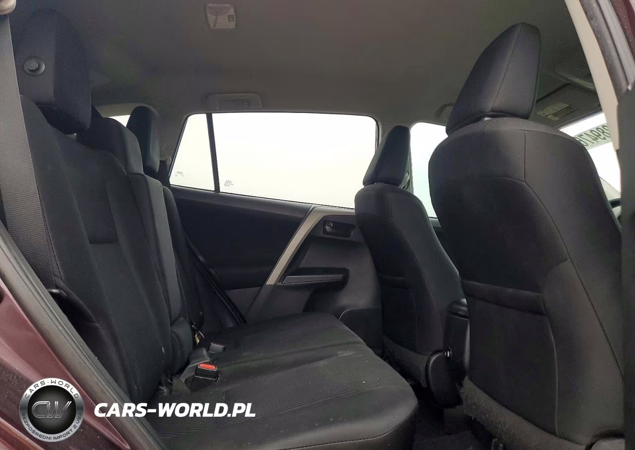 2018 Toyota Rav4 Le VIN:2T3ZFREV2JW464404 - 11