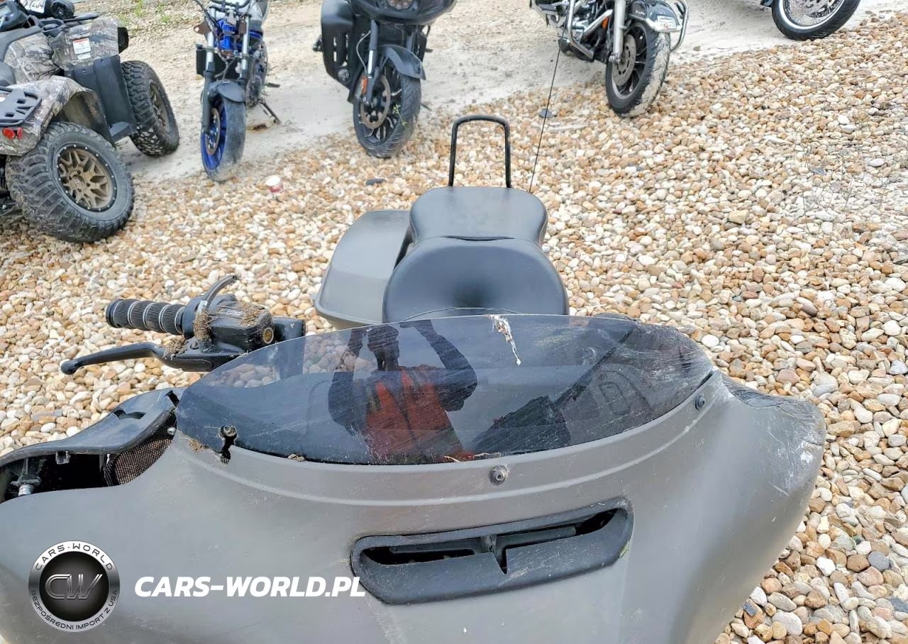 2019 Harley Davidson Flhxs VIN:1HD1KRP18KB604001 - 5