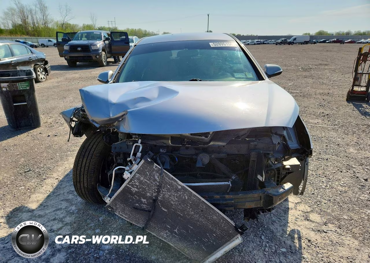 2016 Hyundai Sonata Sport VIN:5NPE34AF0GH410687 - 5