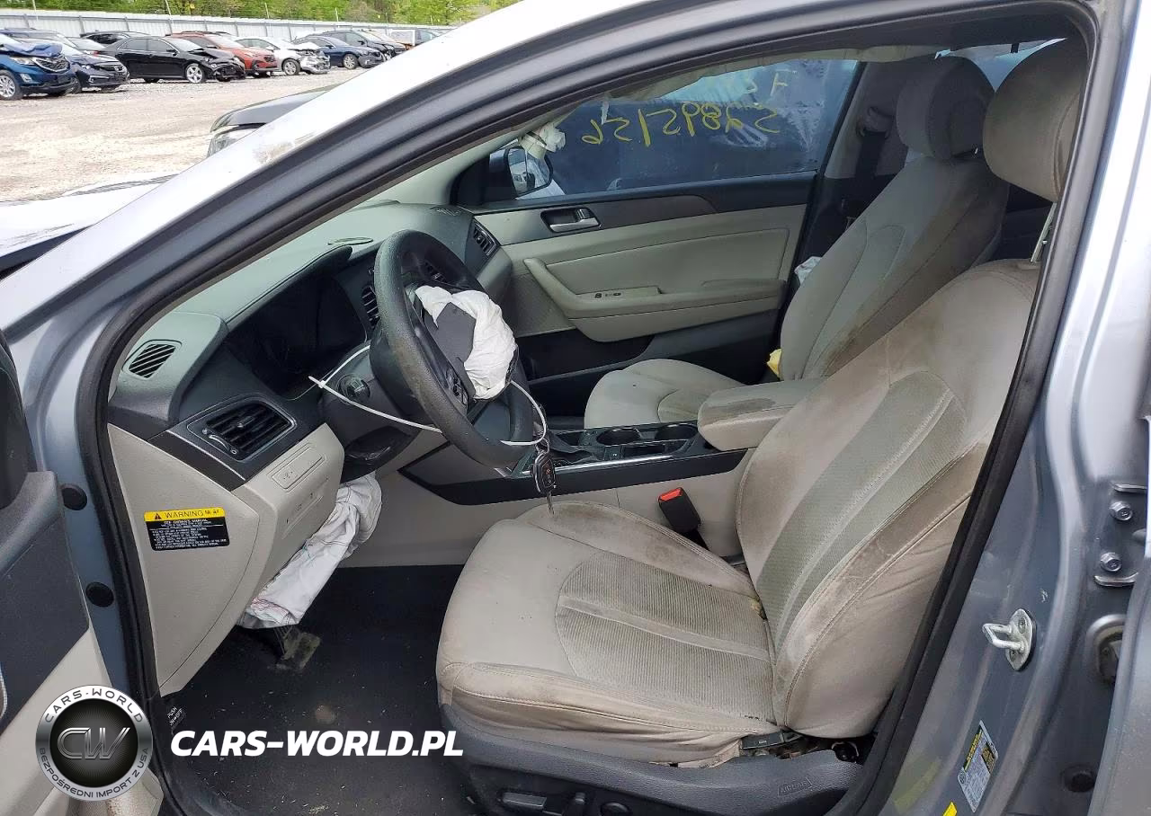 2016 Hyundai Sonata Sport VIN:5NPE34AF0GH410687 - 7