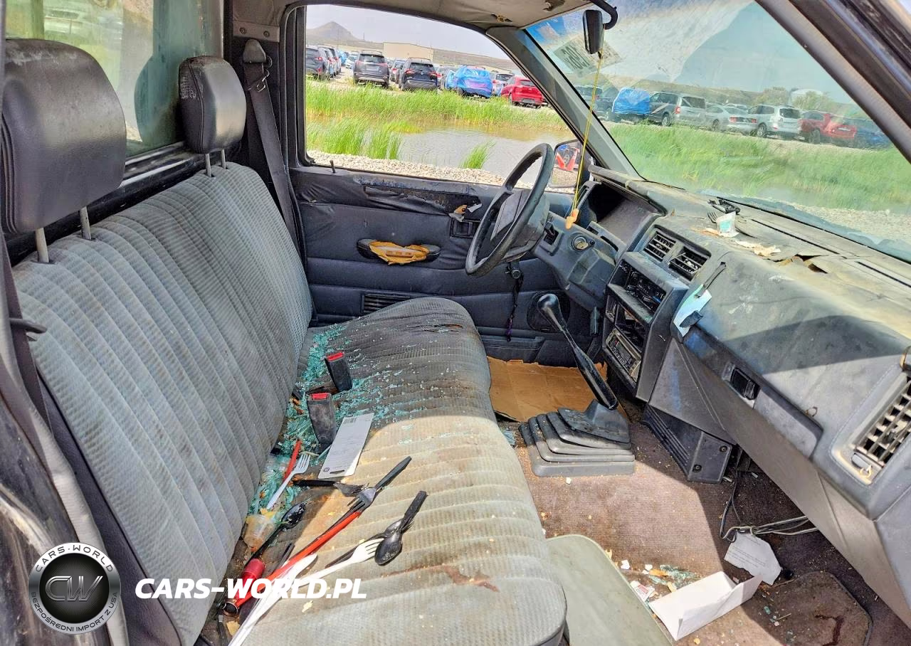 1993 Nissan Truck Short Wheelbase VIN:1N6SD11S9PC335900 - 10