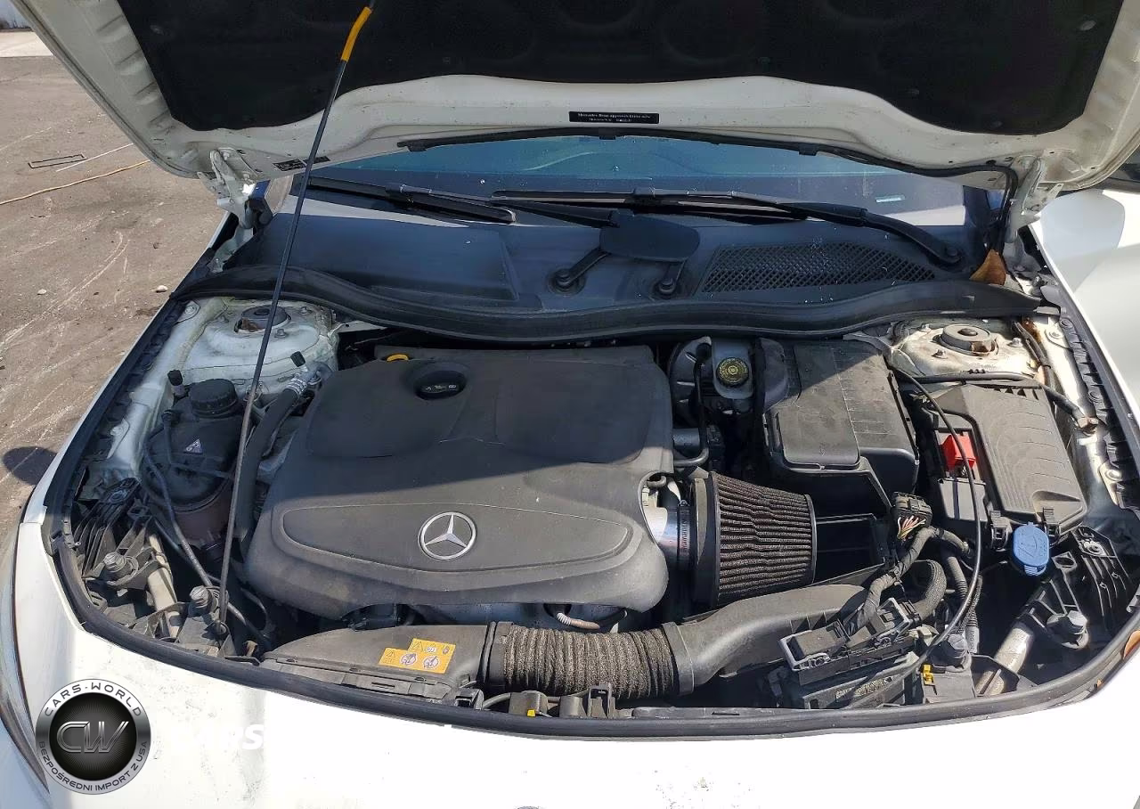 2018 Mercedes-Benz Cla 250 VIN:WDDSJ4EB9JN574985 - 11