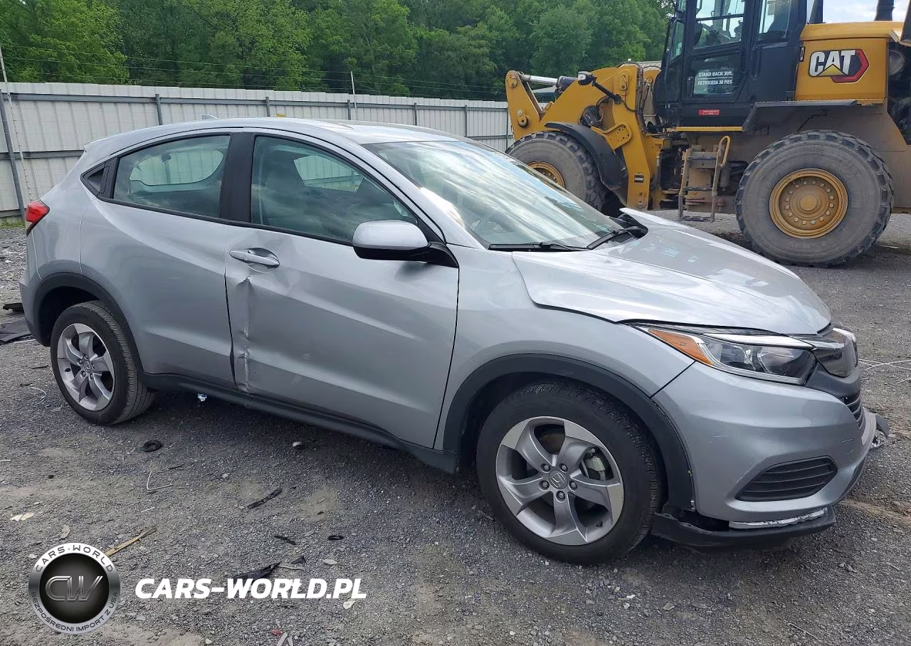 2021 Honda Hr-V Lx VIN:3CZRU6H3XMM755487 - 4