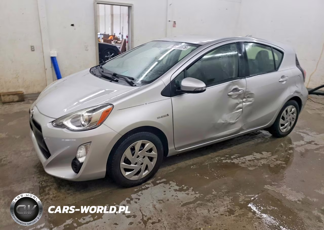2015 Toyota Prius C Two