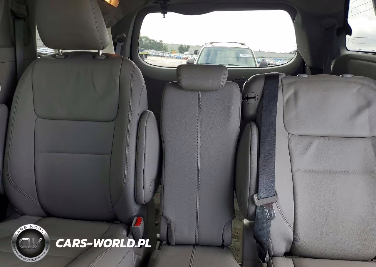 2015 Toyota Sienna Xle 8-Passenger VIN:5TDYK3DC4FS530027 - 10