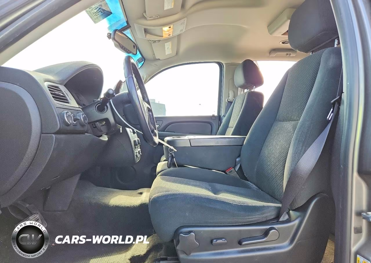 2008 Chevrolet Tahoe K1500 VIN:1GNFK130X8J122092 - 7