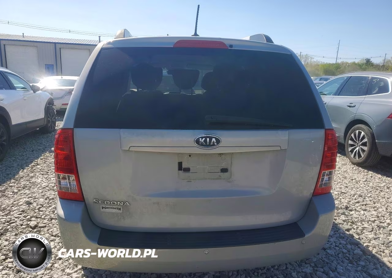 2012 Kia Sedona Lx VIN:KNDMG4C7XC6455324 - 6