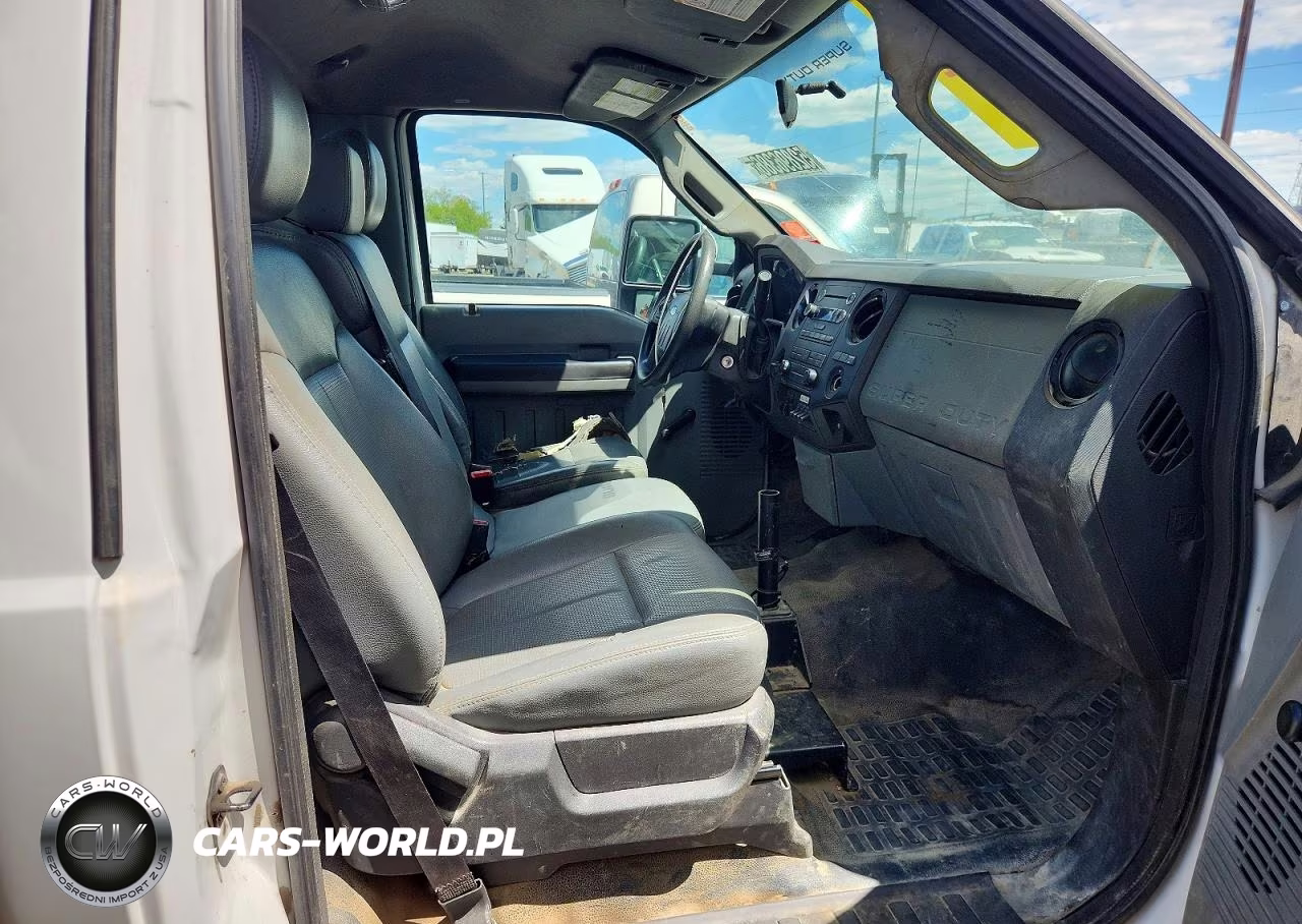 2011 Ford F550 Super Duty VIN:1FDUF5GT8BEC48768 - 5