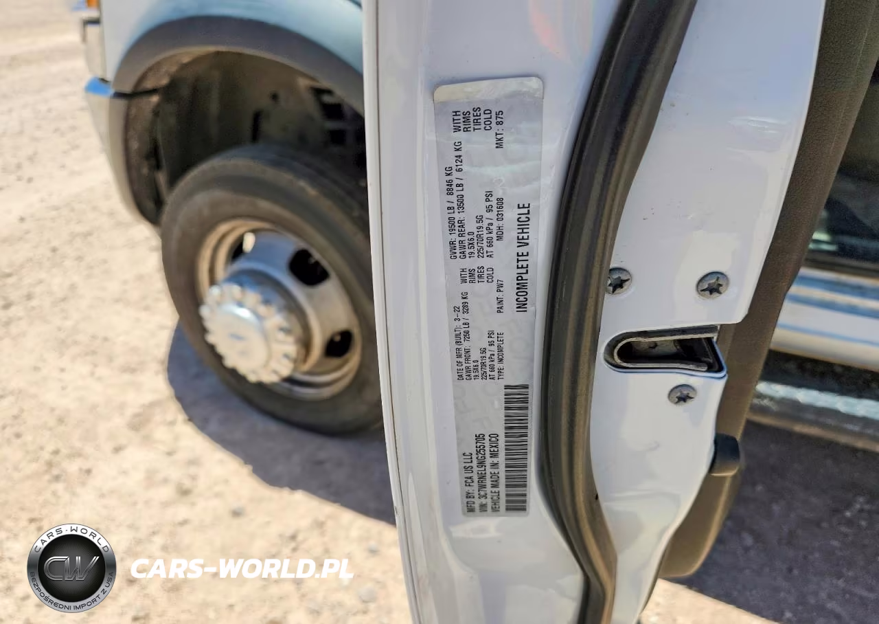 2022 Ram 5500 VIN:3C7WRNEL9NG255705 - 12