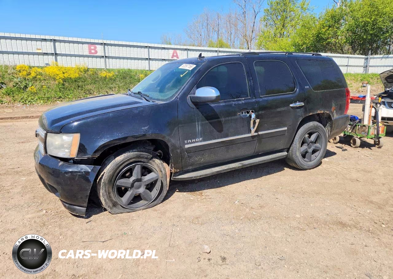 2011 Chevrolet Tahoe K1500 Ltz – zdjęcie 1 z 14