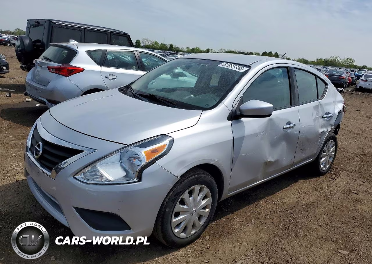 2019 Nissan Versa Sv