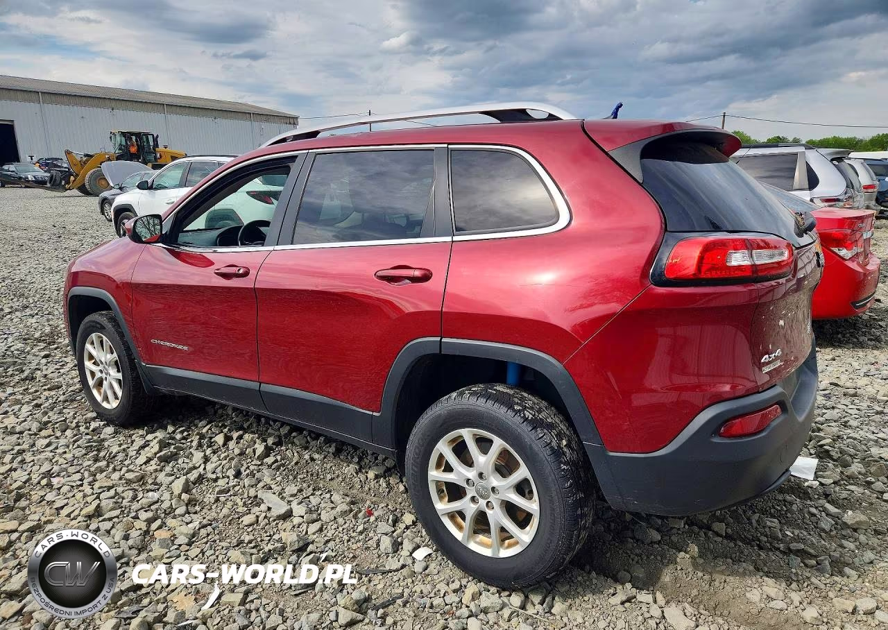 2016 Jeep Cherokee Latitude VIN:1C4PJMCB0GW179017 - 2