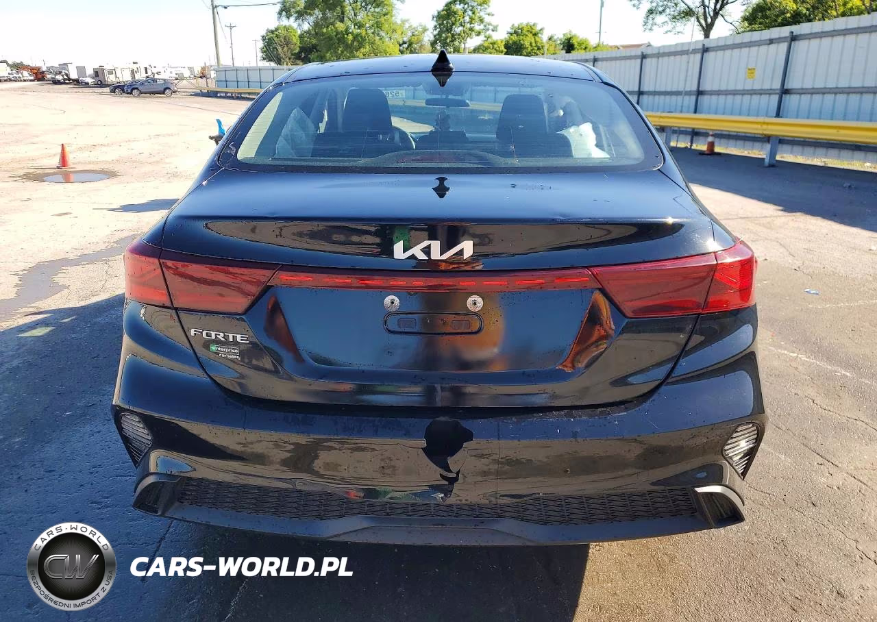 2023 Kia Forte Lxs VIN:3KPF24AD8PE623249 - 6